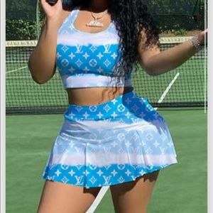 LV tennis skirt!